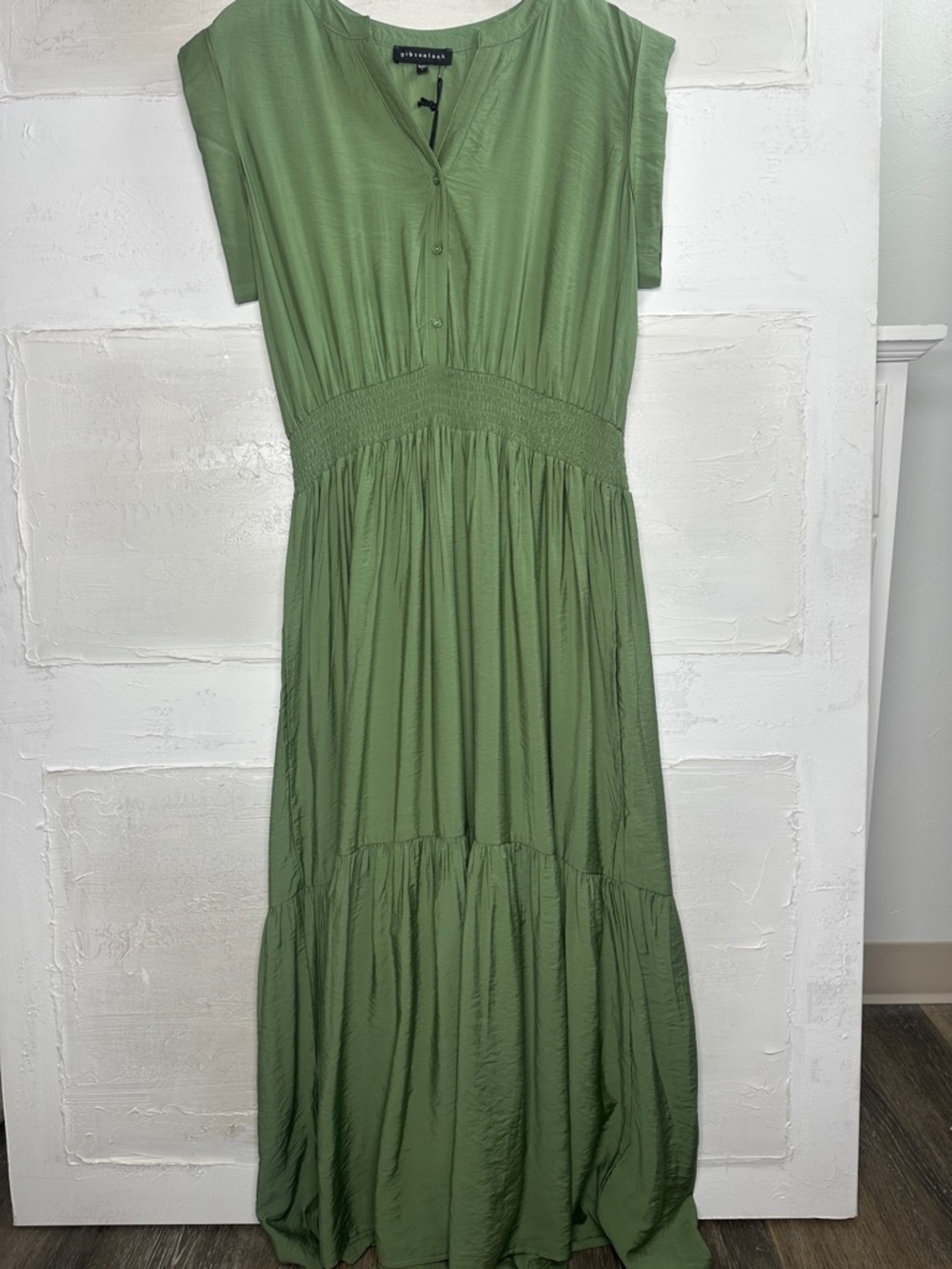 New with tags. Gibsonlook utility maxi dress. Lindsay. Smocked waist green. L